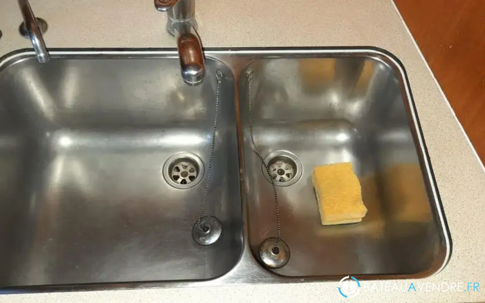 slider 127 Dufour 38 Classic