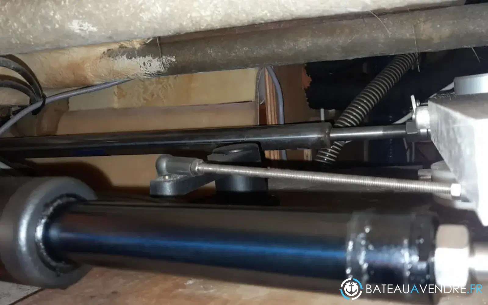 slider 172 Dufour 38 Classic