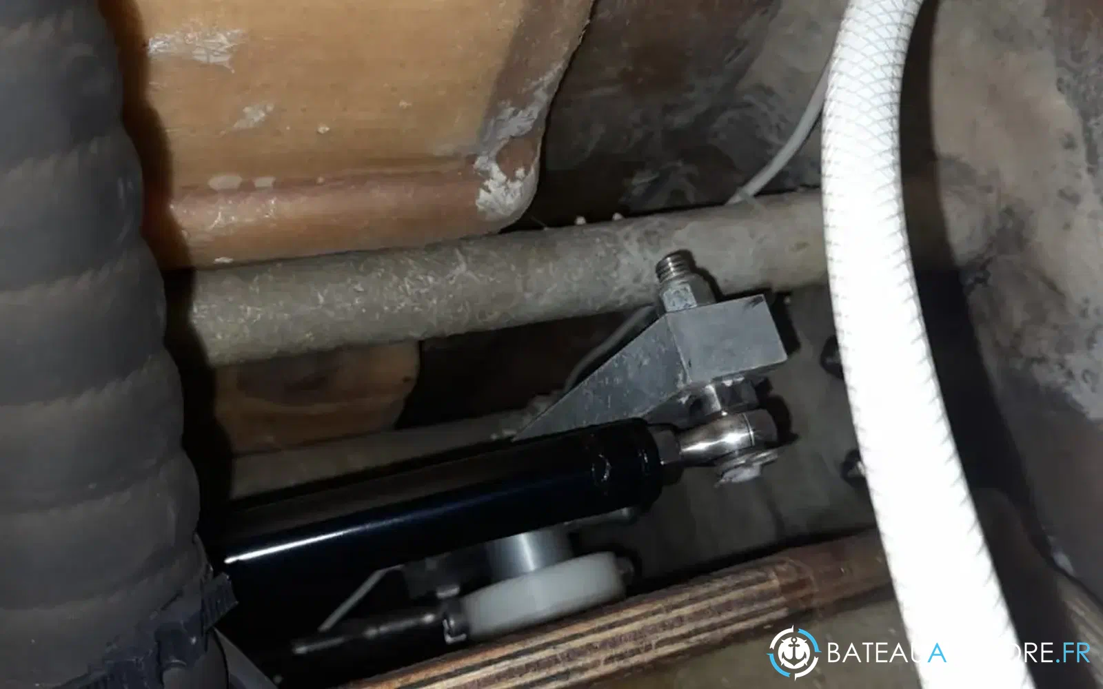 slider 173 Dufour 38 Classic