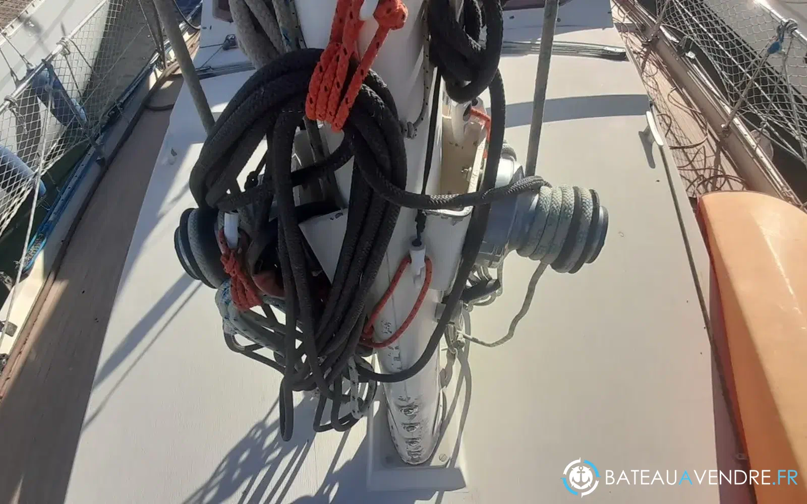 slider 22 Amel Santorin Ketch