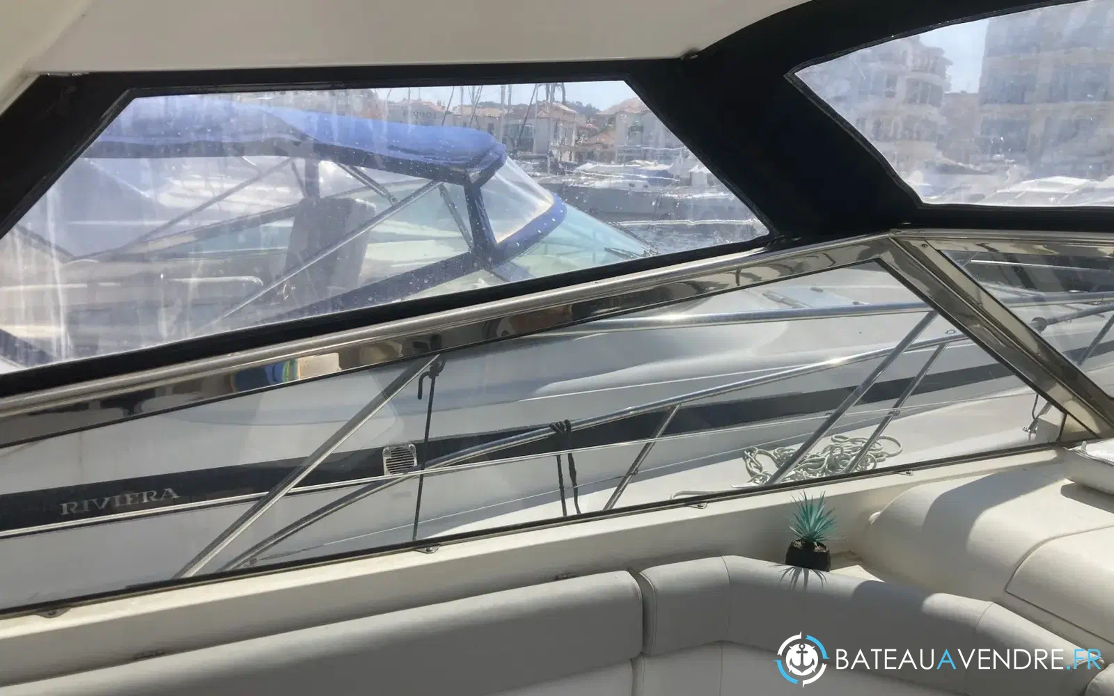 slider 12 Fairline Targa 42