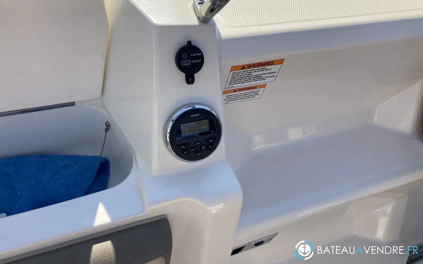 slider 12 Bayliner VR5 Cuddy OB