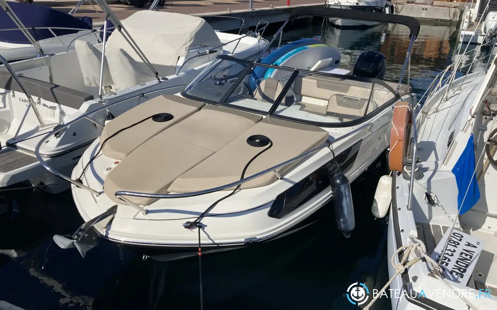 slider 3 Bayliner VR5 Cuddy OB