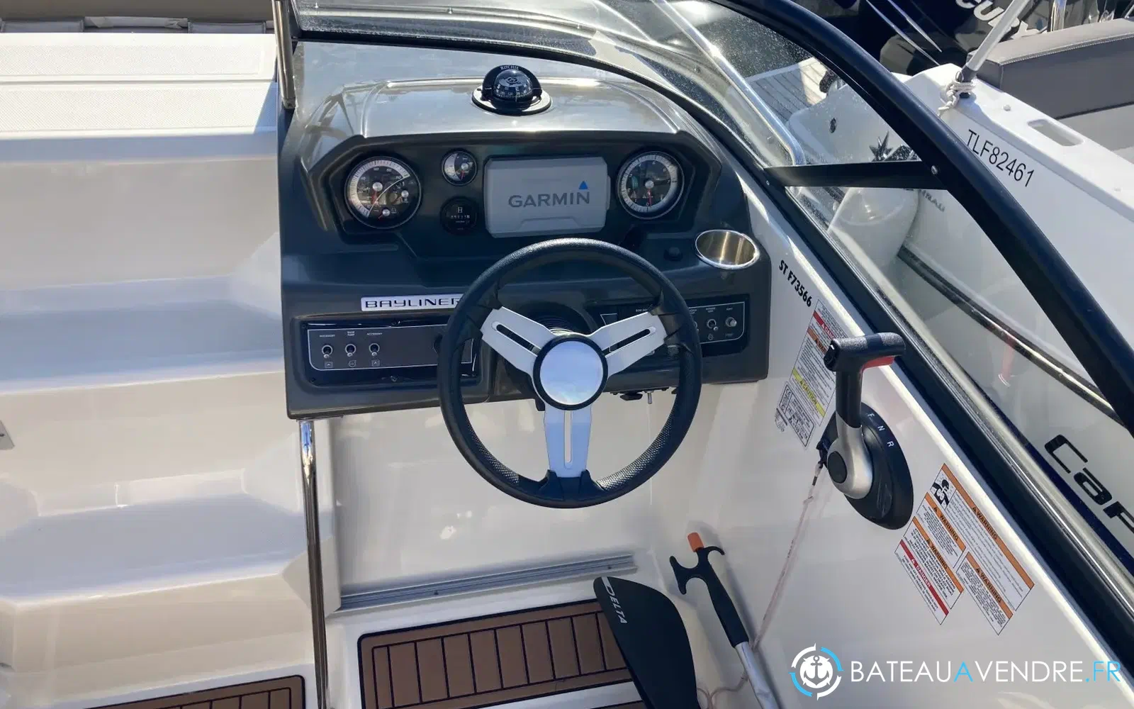 slider 8 Bayliner VR5 Cuddy OB
