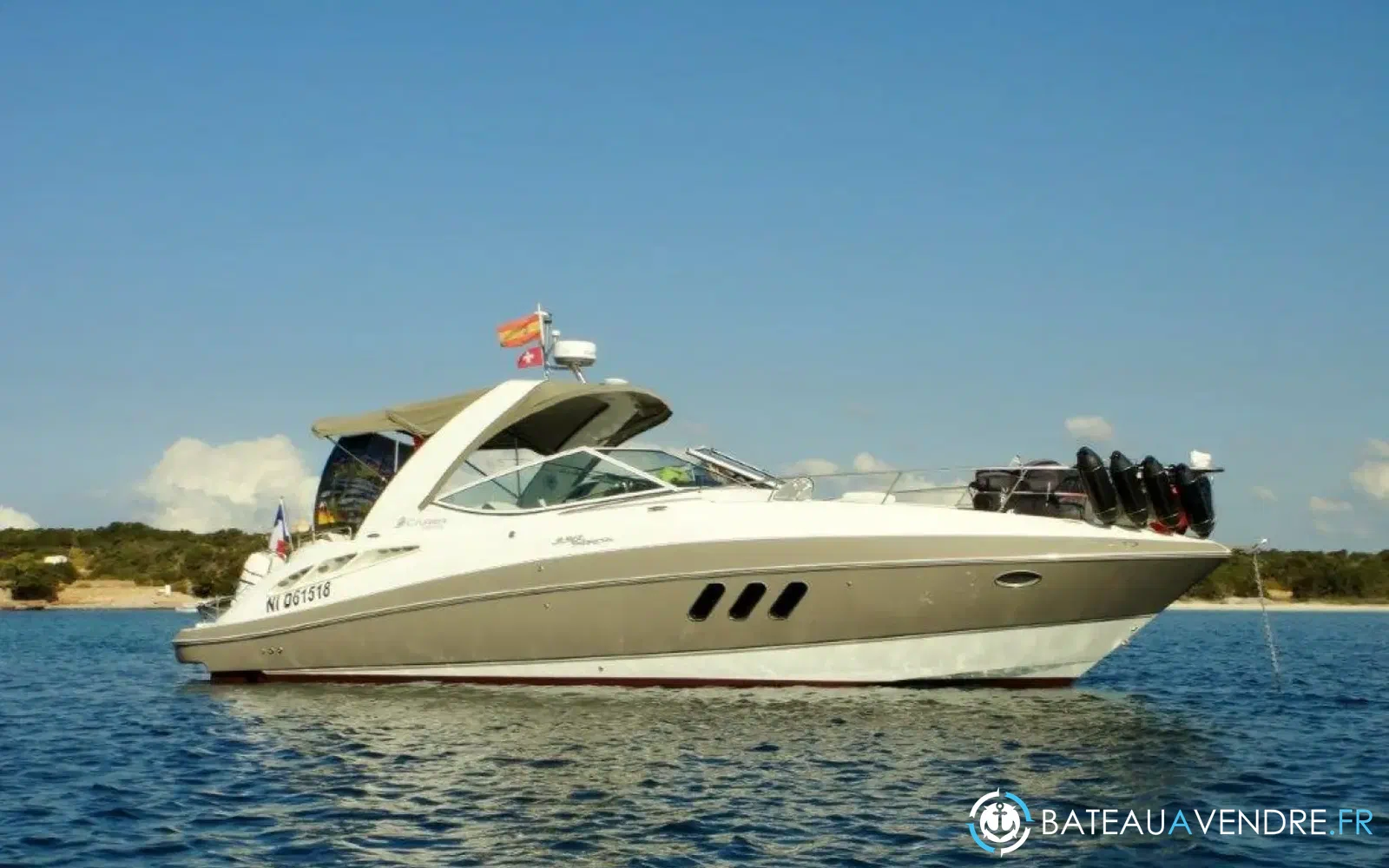 slider 0 Cruisers Yachts 330 Express