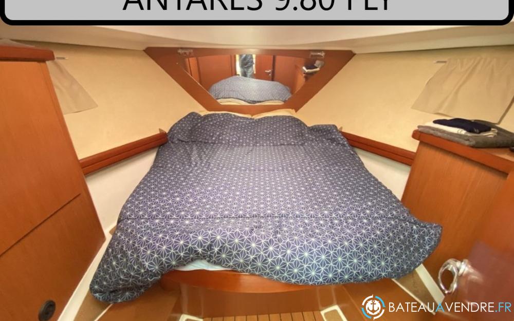 Beneteau Antares 980 Fly interieur photo 2