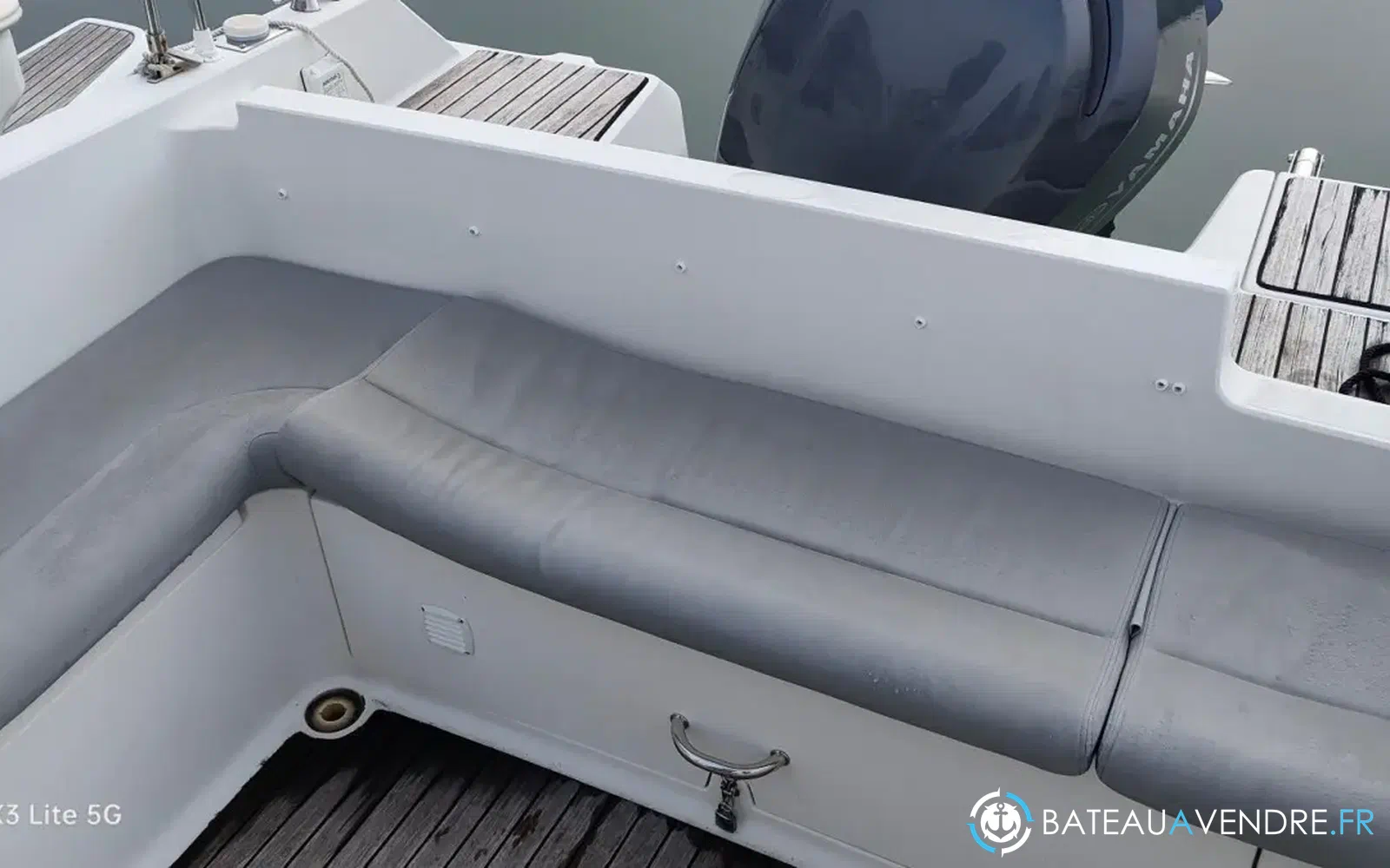 slider 12 Pacific Craft 730 SC