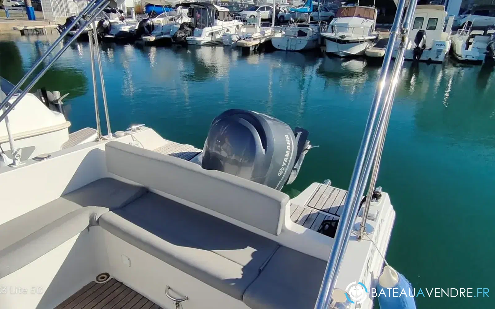 slider 4 Pacific Craft 730 SC