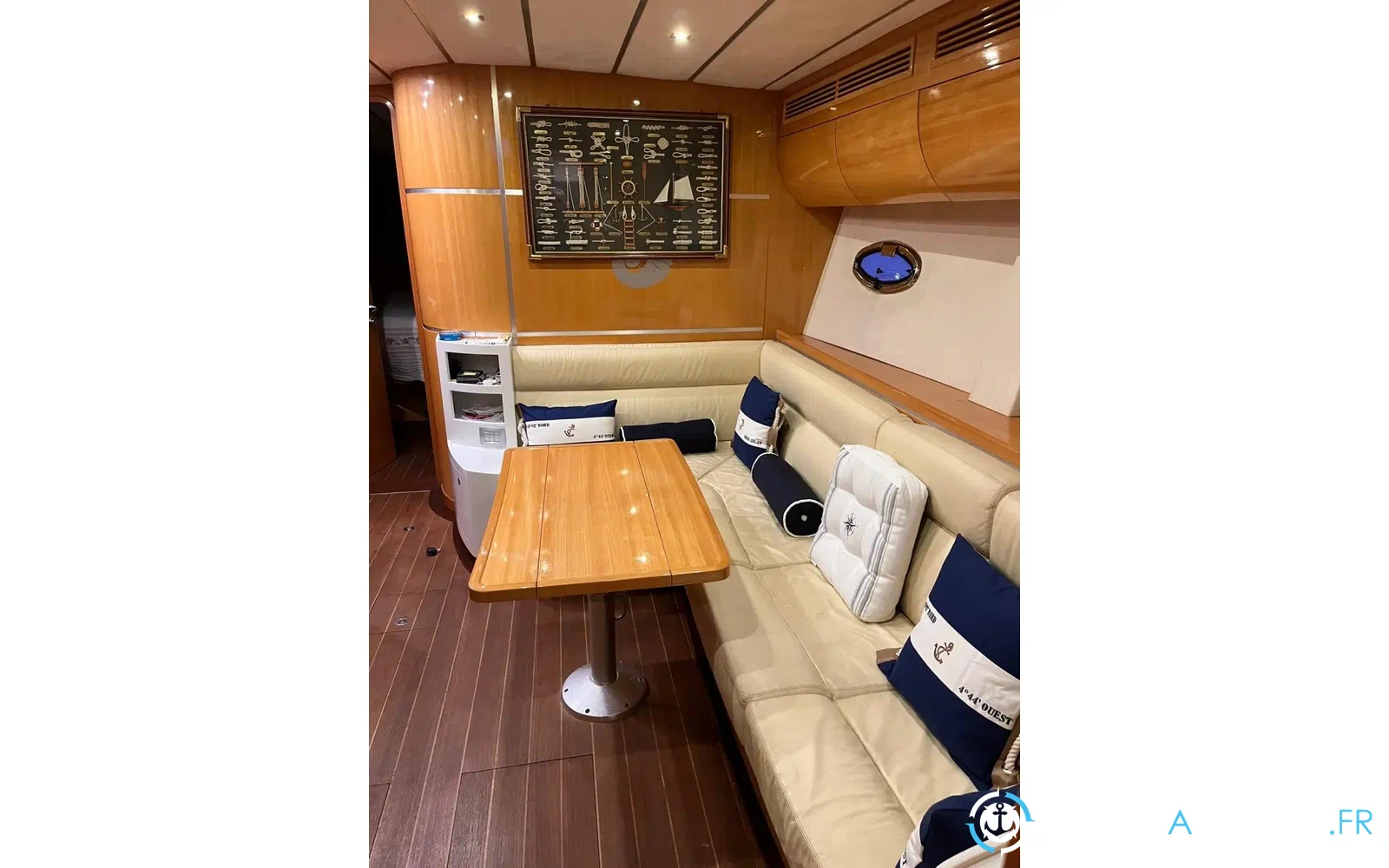 slider 15 Numarine 52 Open