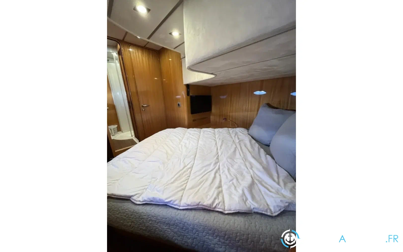 slider 27 Numarine 52 Open