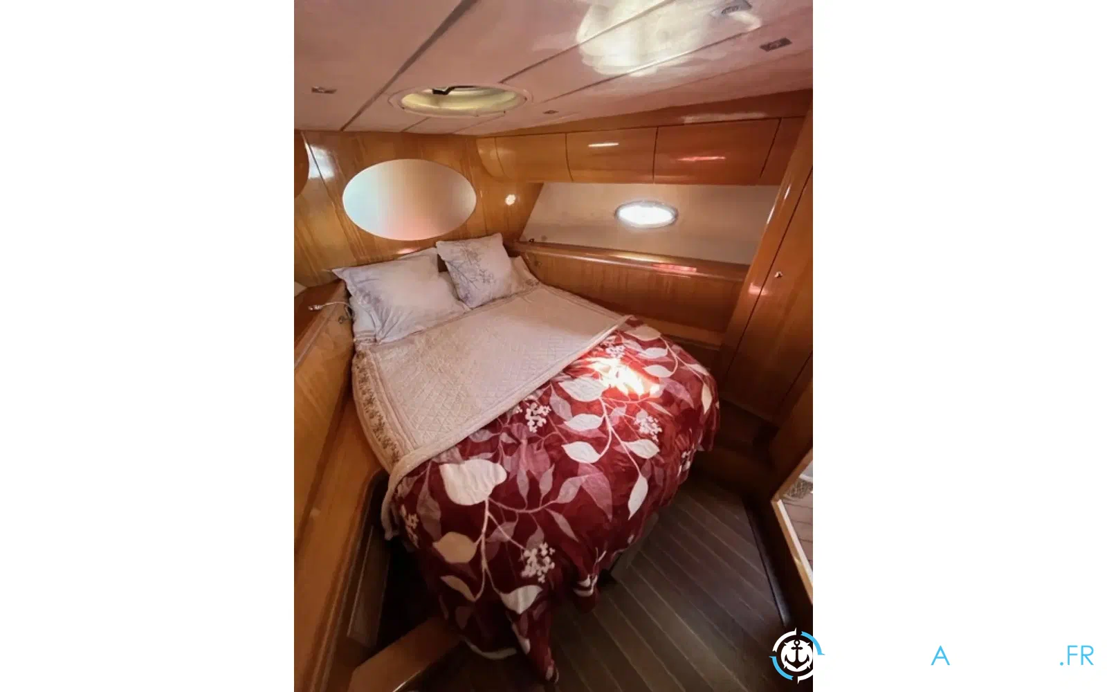 slider 36 Numarine 52 Open