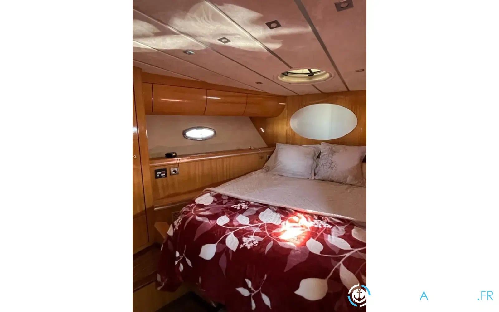 slider 37 Numarine 52 Open