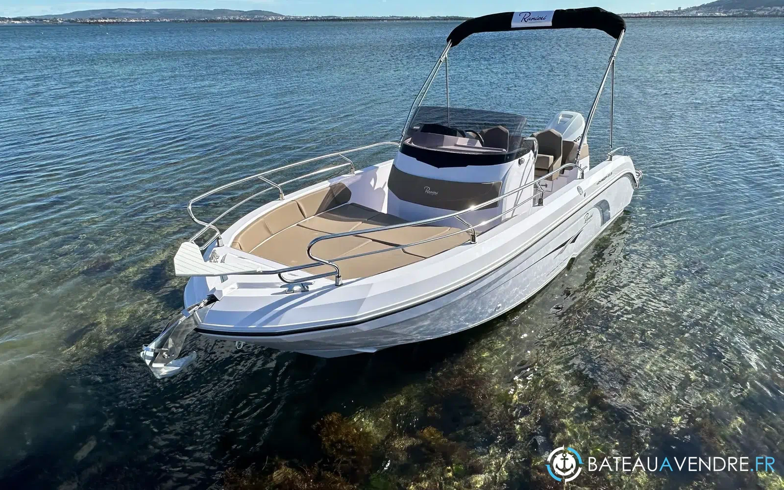 slider 1 Ranieri Voyager 21 S