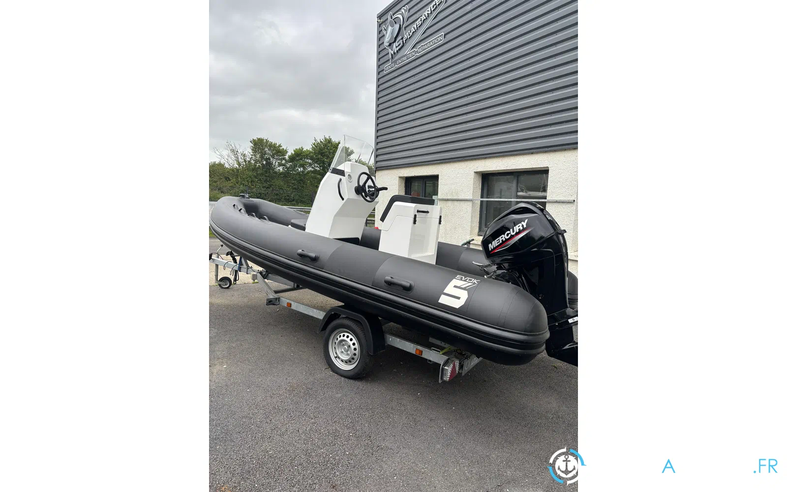 slider 0 Evok Marine EVOK 5