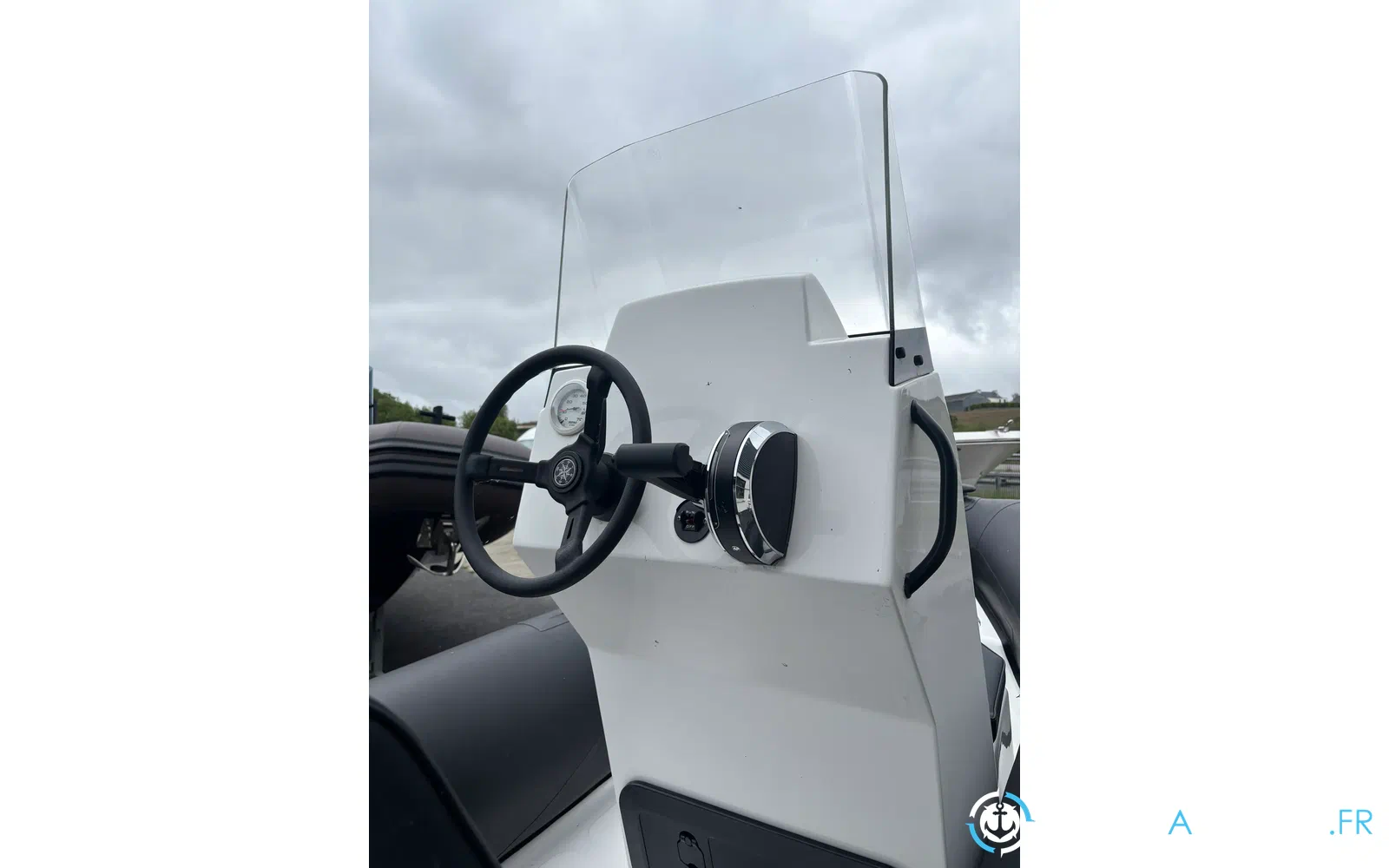 slider 2 Evok Marine EVOK 5