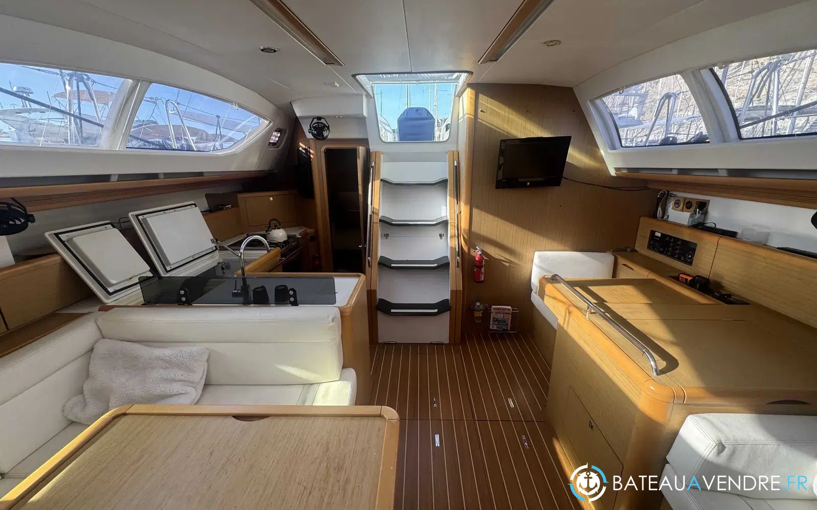 slider 9 Jeanneau Sun Odyssey 50 DS