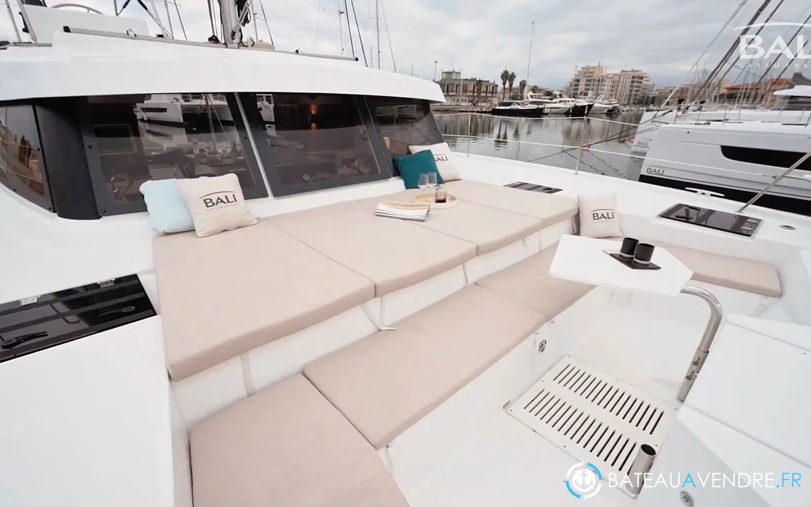 slider 1 Bali Catamarans Catspace