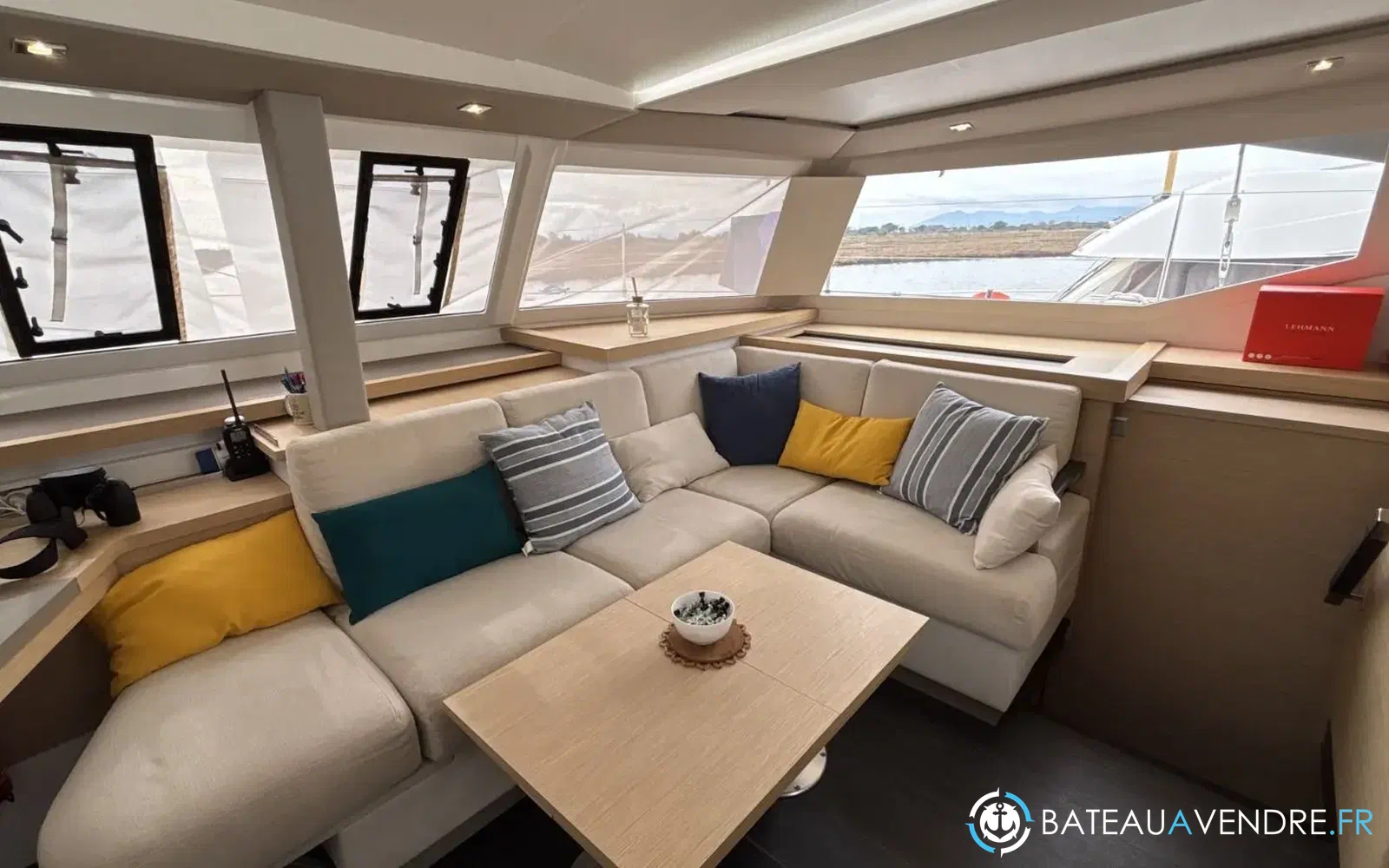 slider 6 Fountaine Pajot Astrea 42