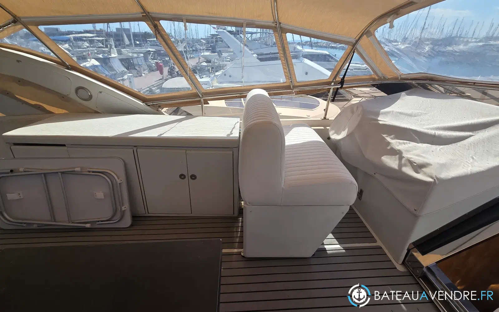 slider 24 Mondomarine M 60