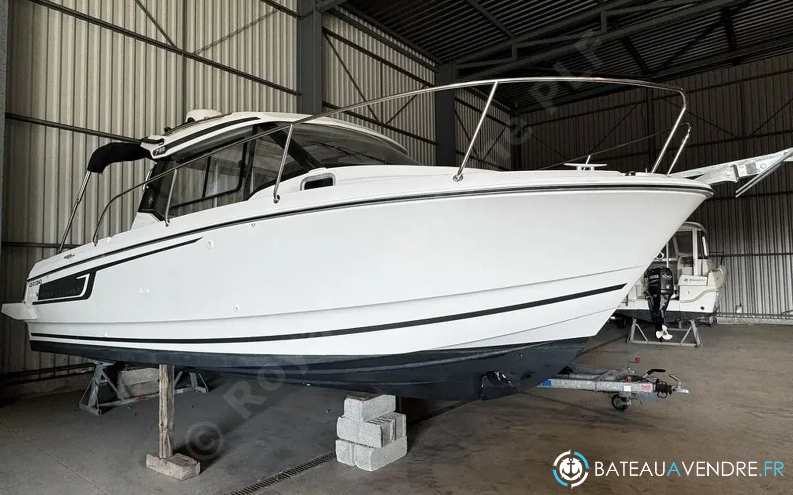slider 0 Jeanneau Merry Fisher 795