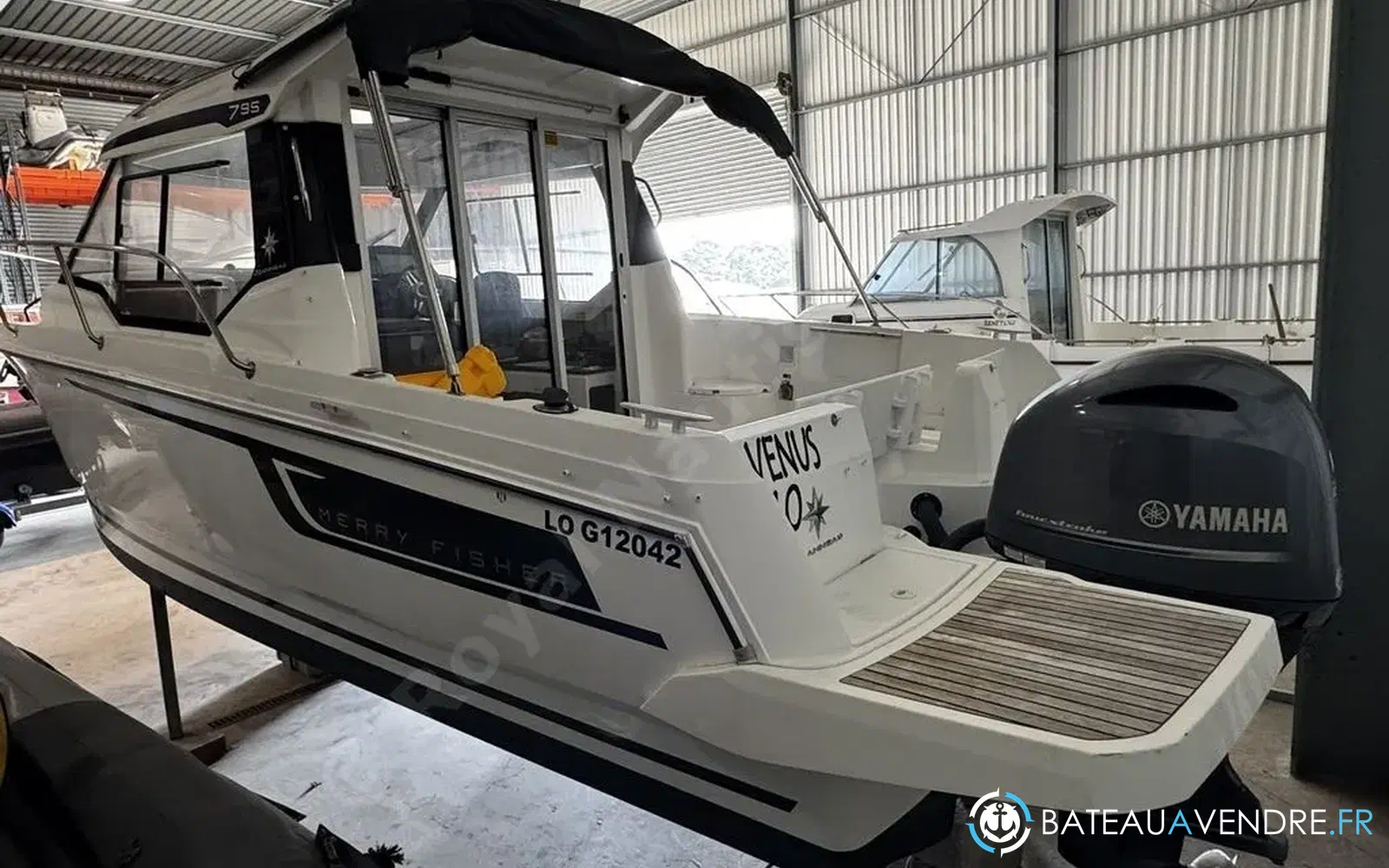 slider 3 Jeanneau Merry Fisher 795