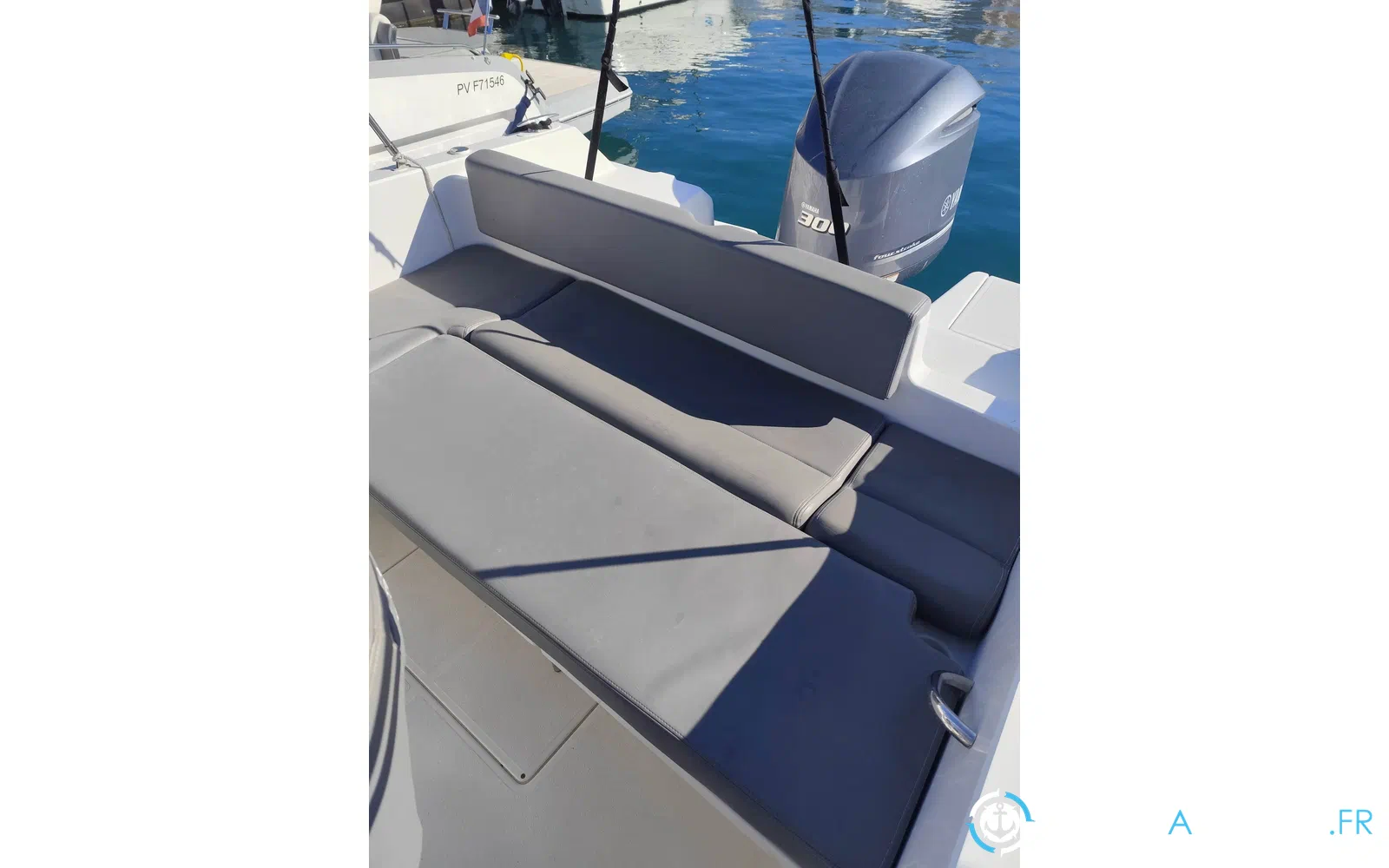 slider 4 Pacific Craft 750 SC