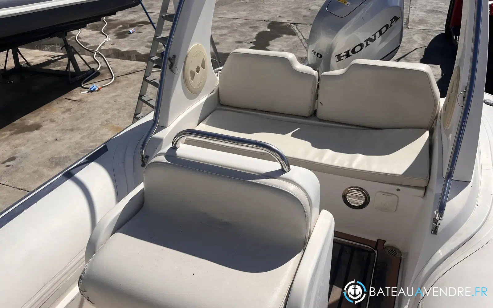 slider 2 5A Marine 520