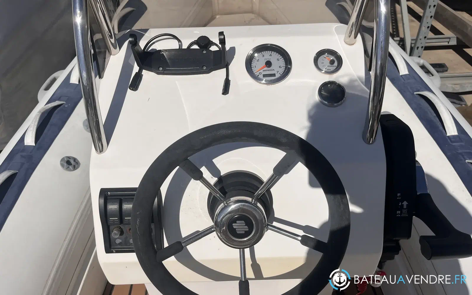 slider 4 5A Marine 520