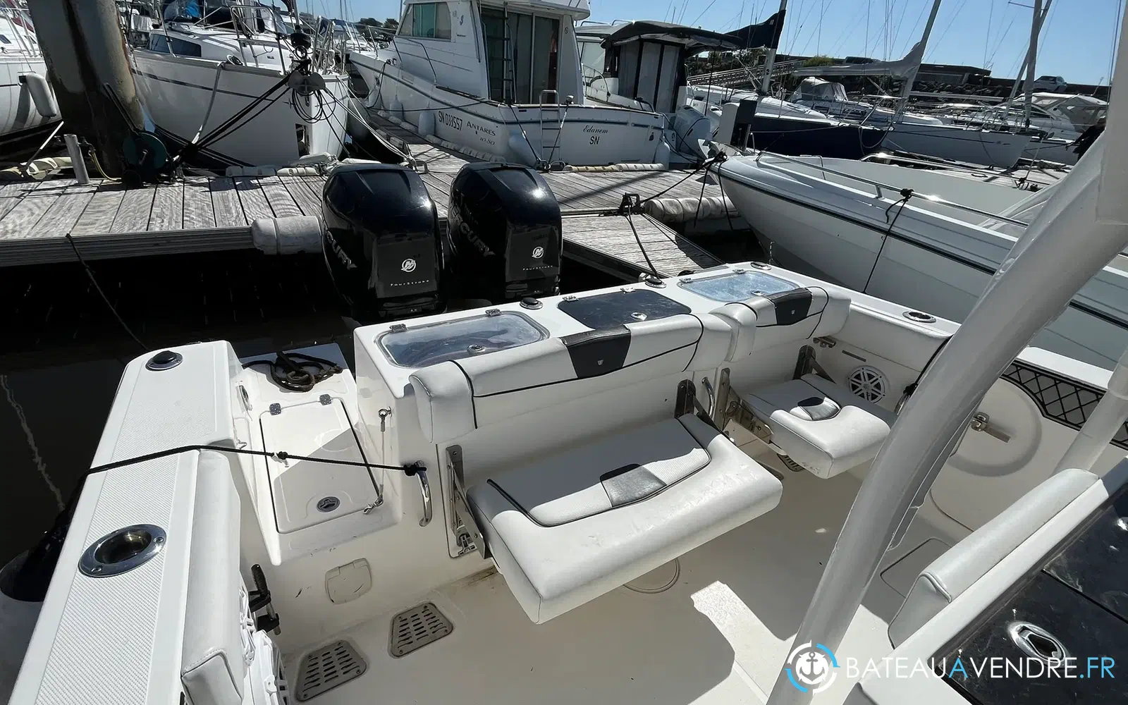 slider 7 Wellcraft Fisherman 302