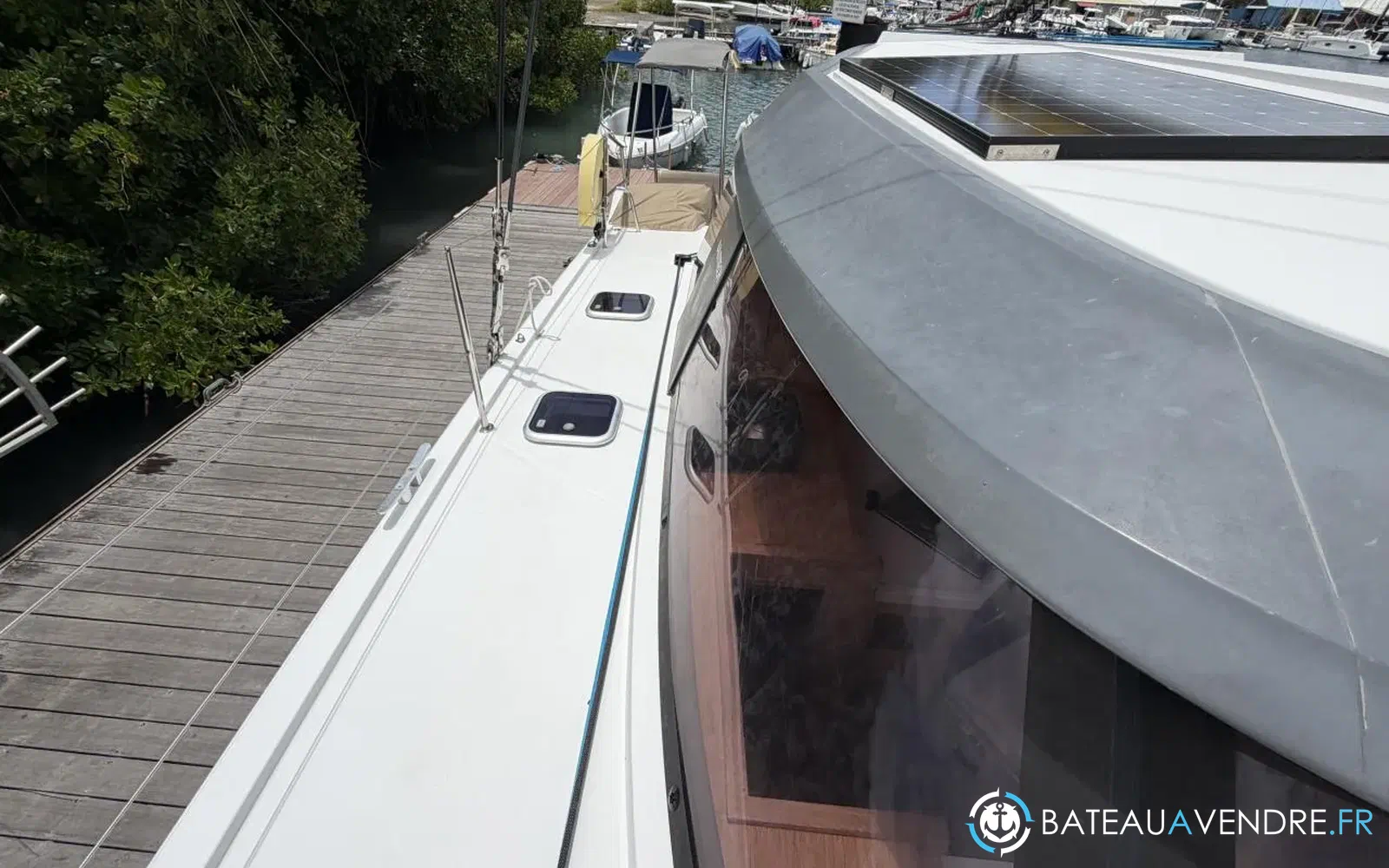 slider 16 Nautitech 40 Open