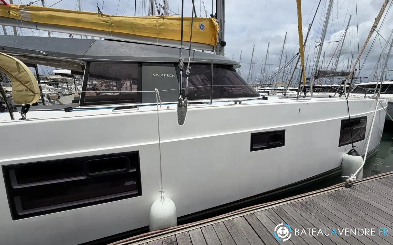 slider 1 Nautitech 40 Open