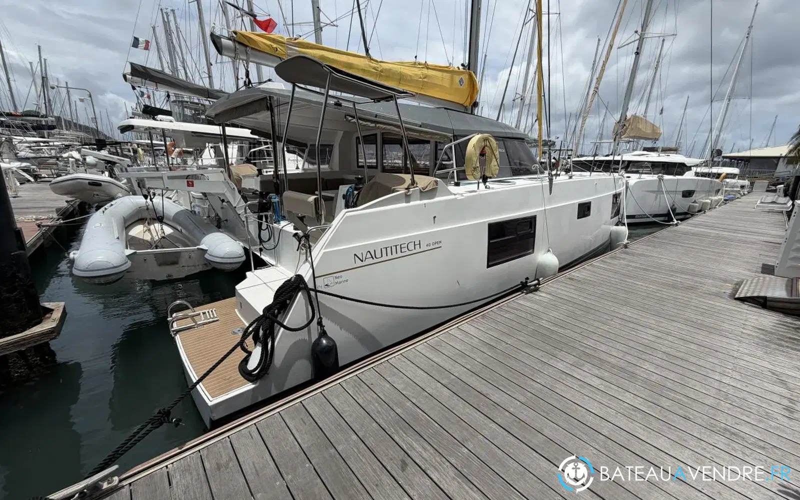 slider 2 Nautitech 40 Open