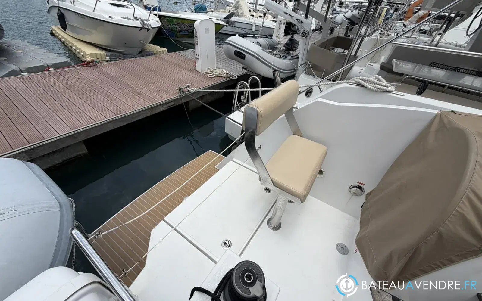 slider 6 Nautitech 40 Open