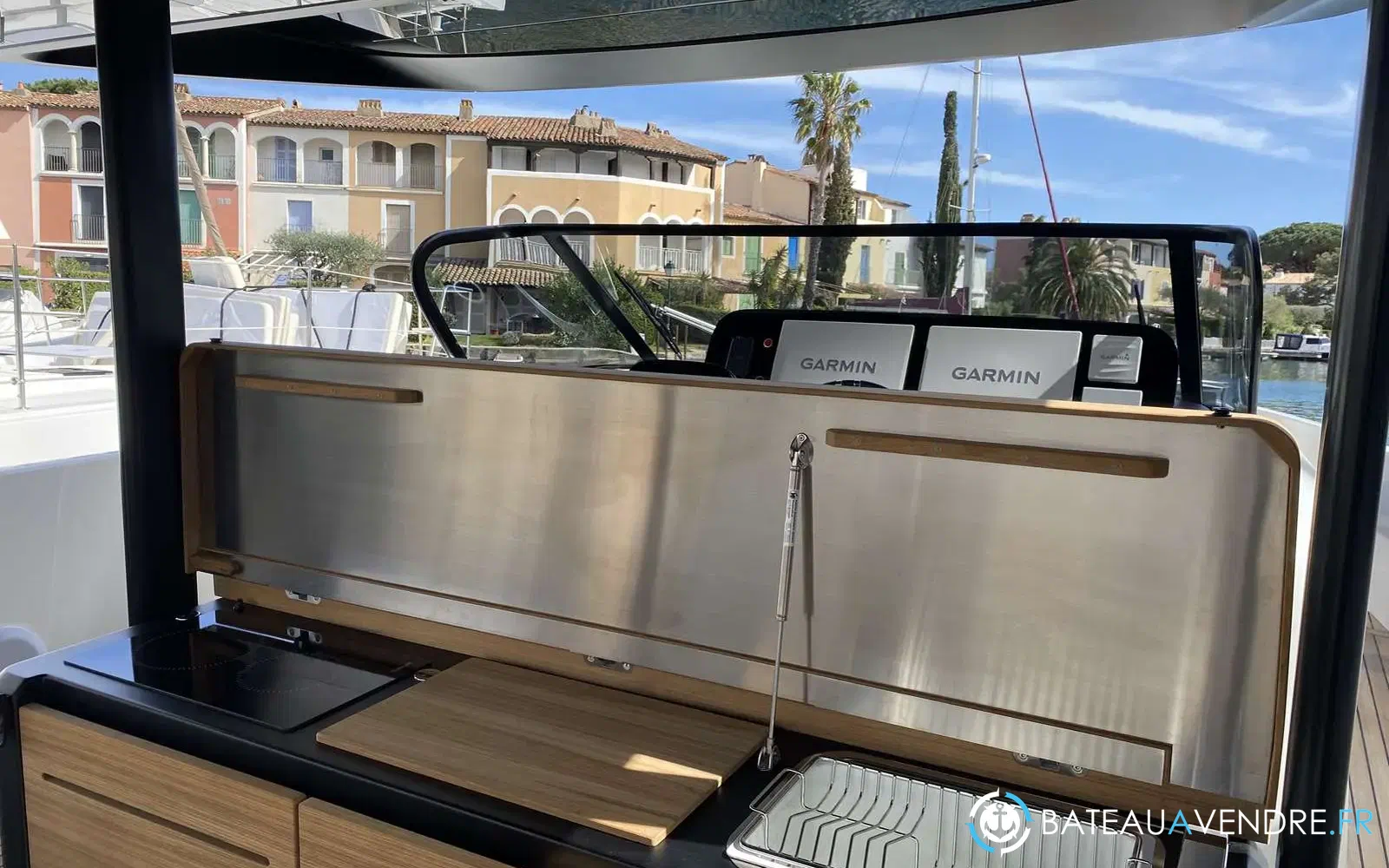 slider 4 Cranchi A46 Luxury Tender