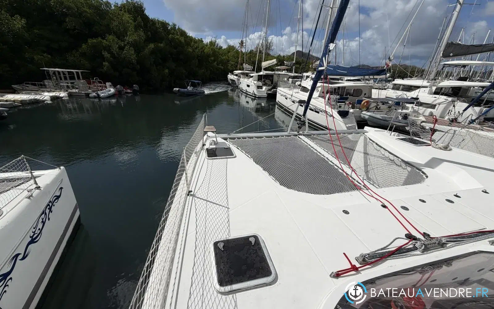 slider 8 Nautitech 40 Open