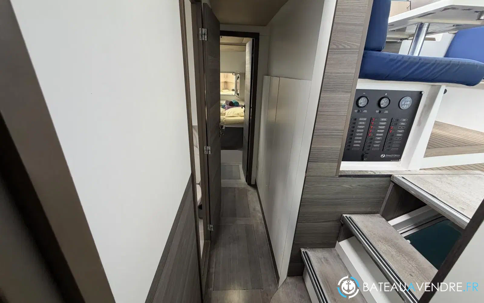 slider 26 Nautitech 40 Open