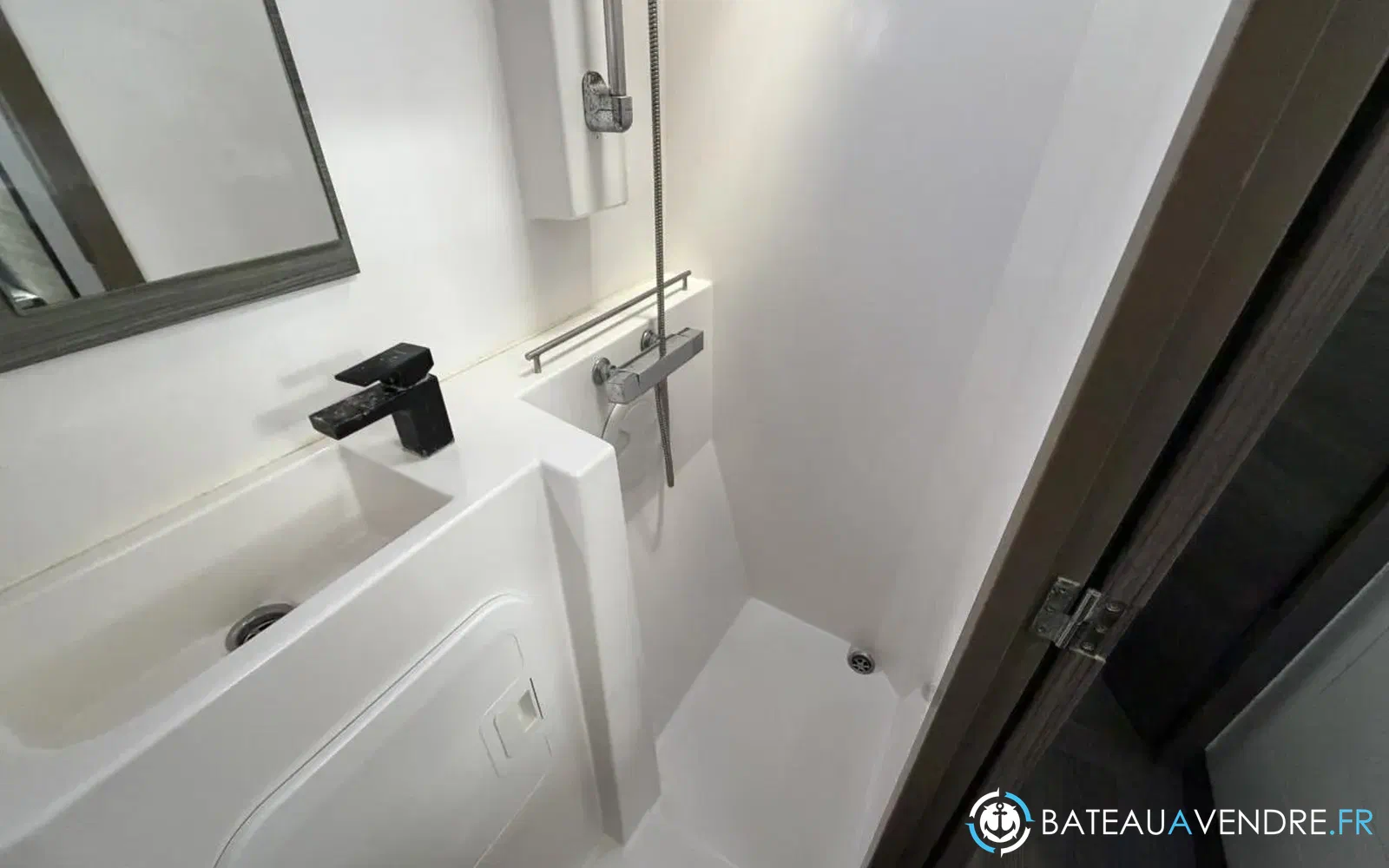 slider 27 Nautitech 40 Open