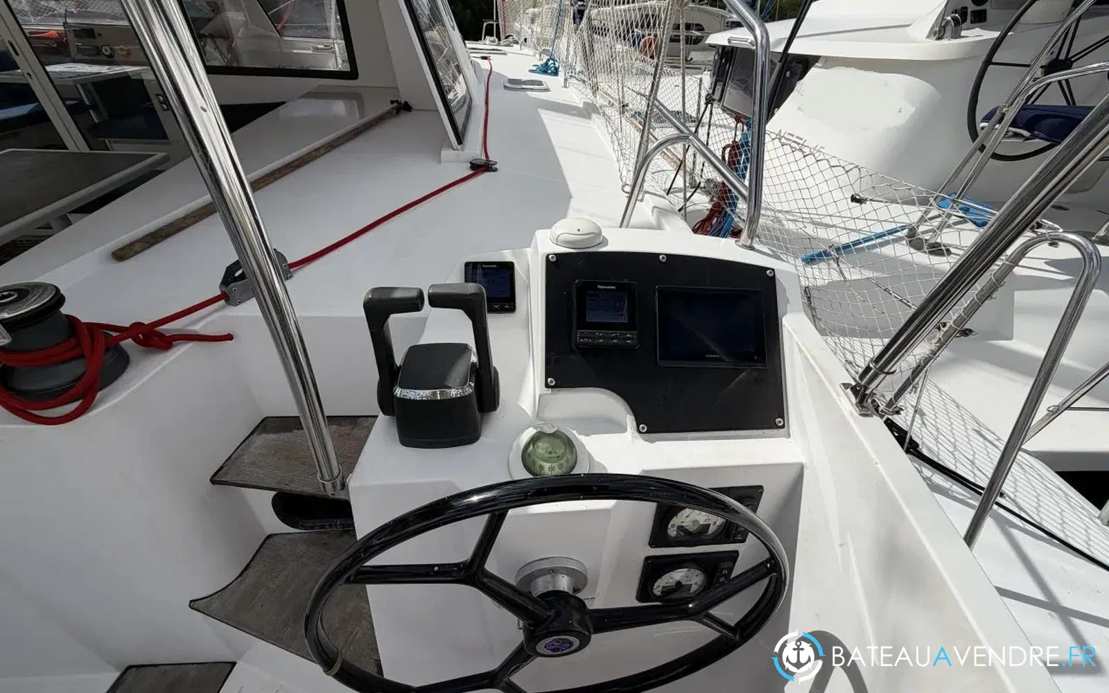 slider 2 Nautitech 40 Open