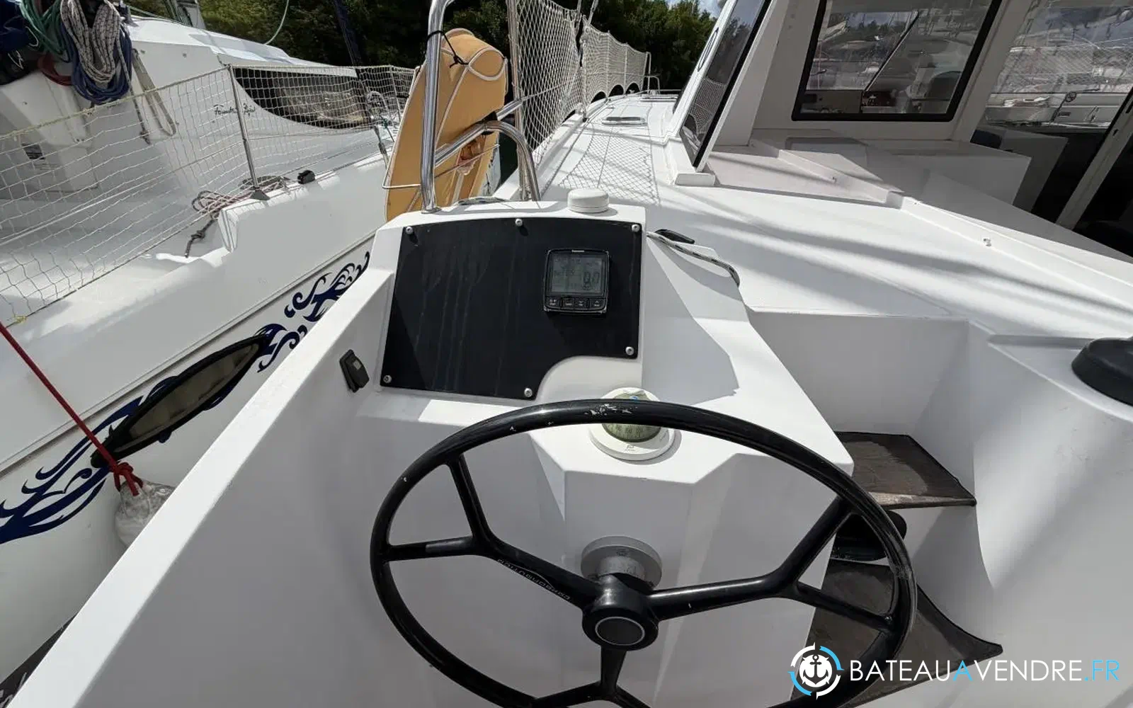 slider 5 Nautitech 40 Open