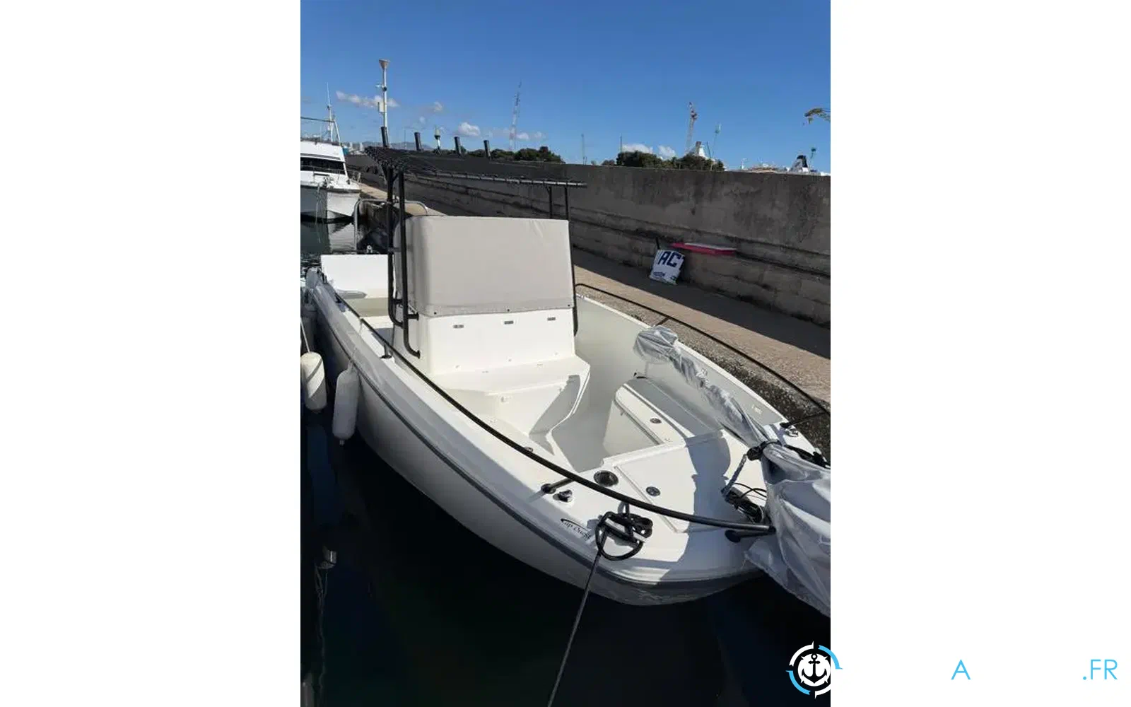 slider 8 Beneteau Flyer 8