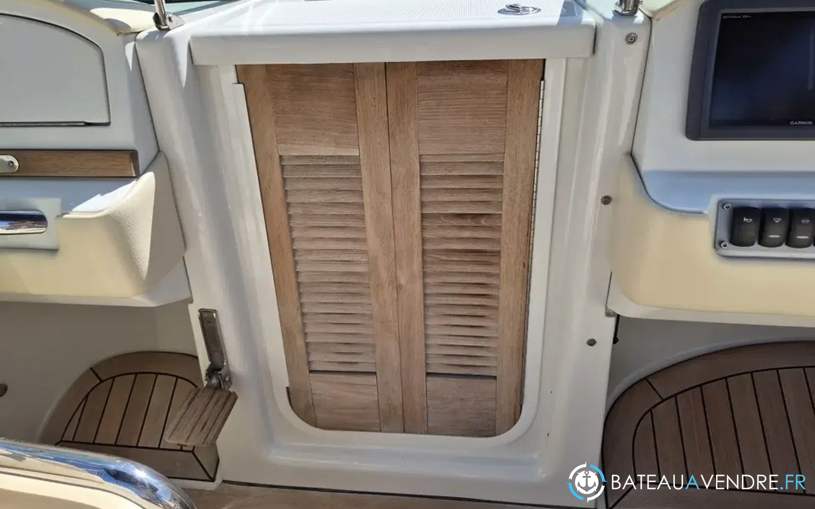 slider 11 Chris Craft Corsair 28