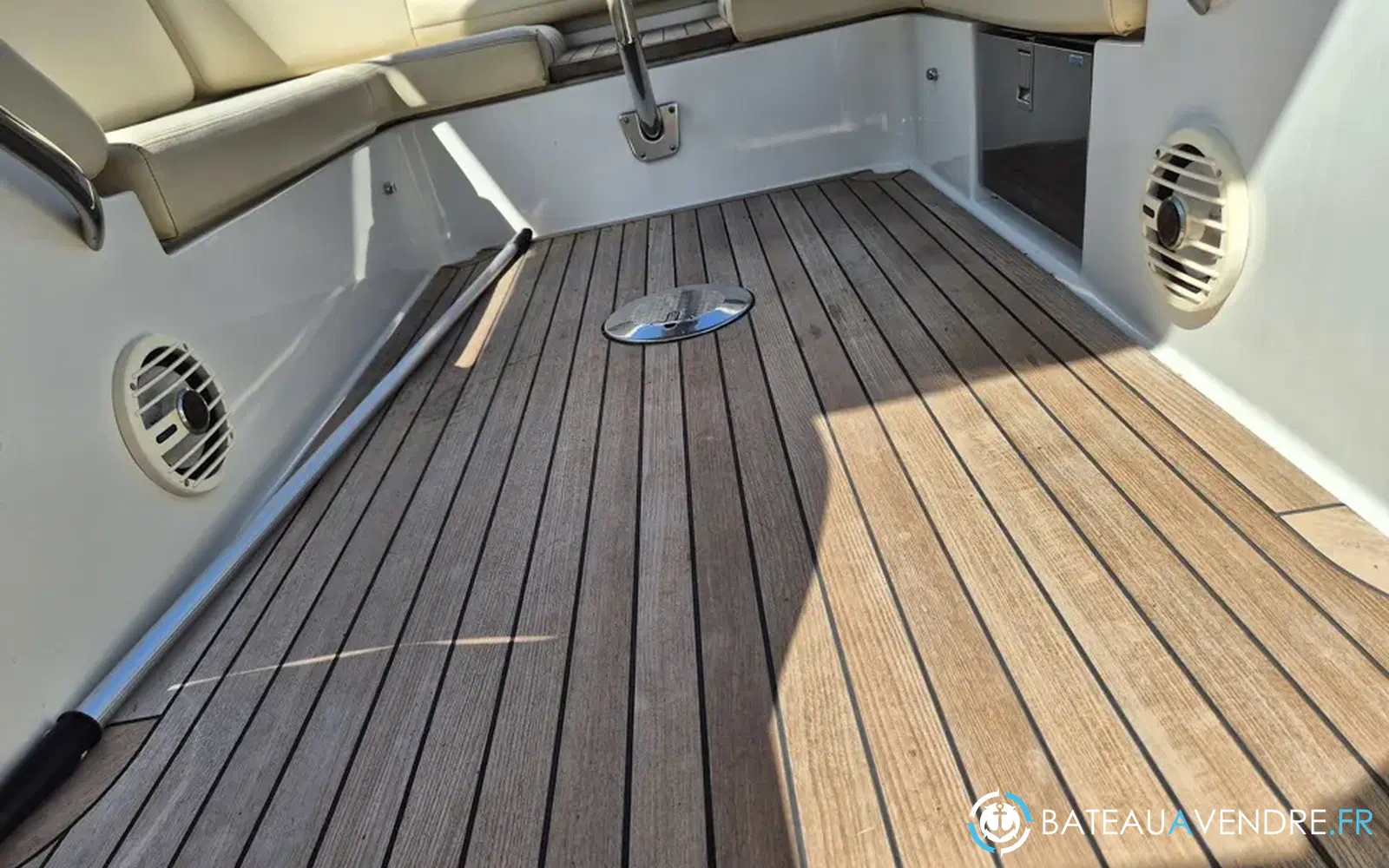slider 27 Chris Craft Corsair 28