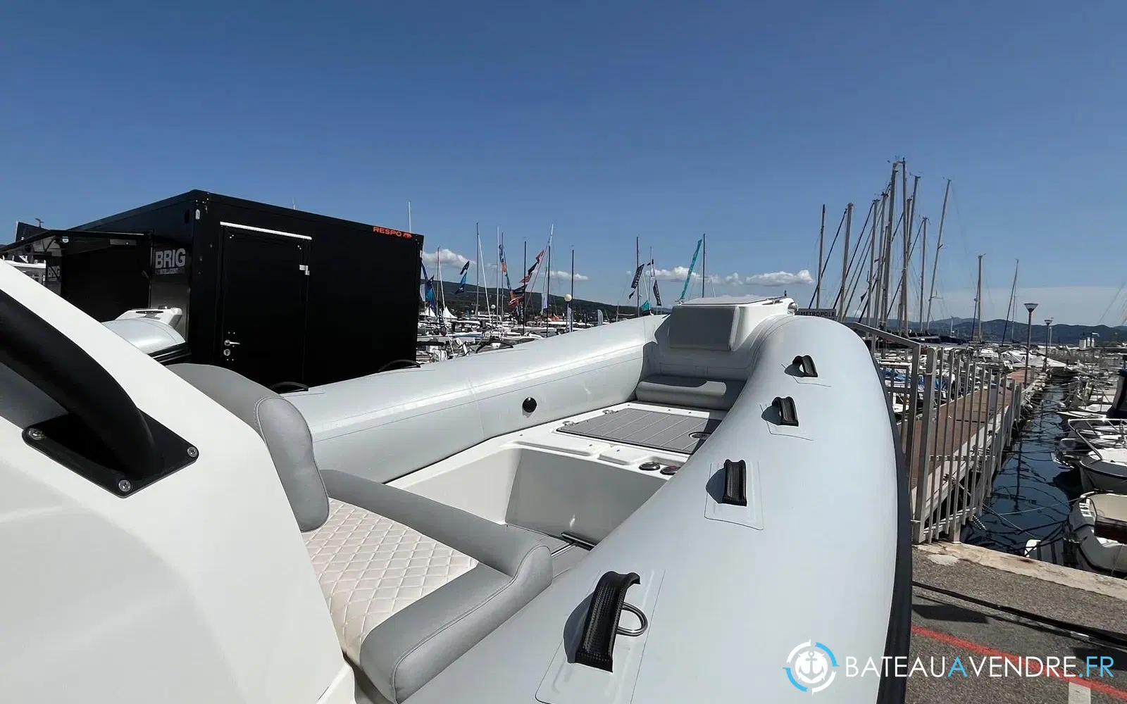 slider 1 Brig EAGLE 8 VDST SERIES