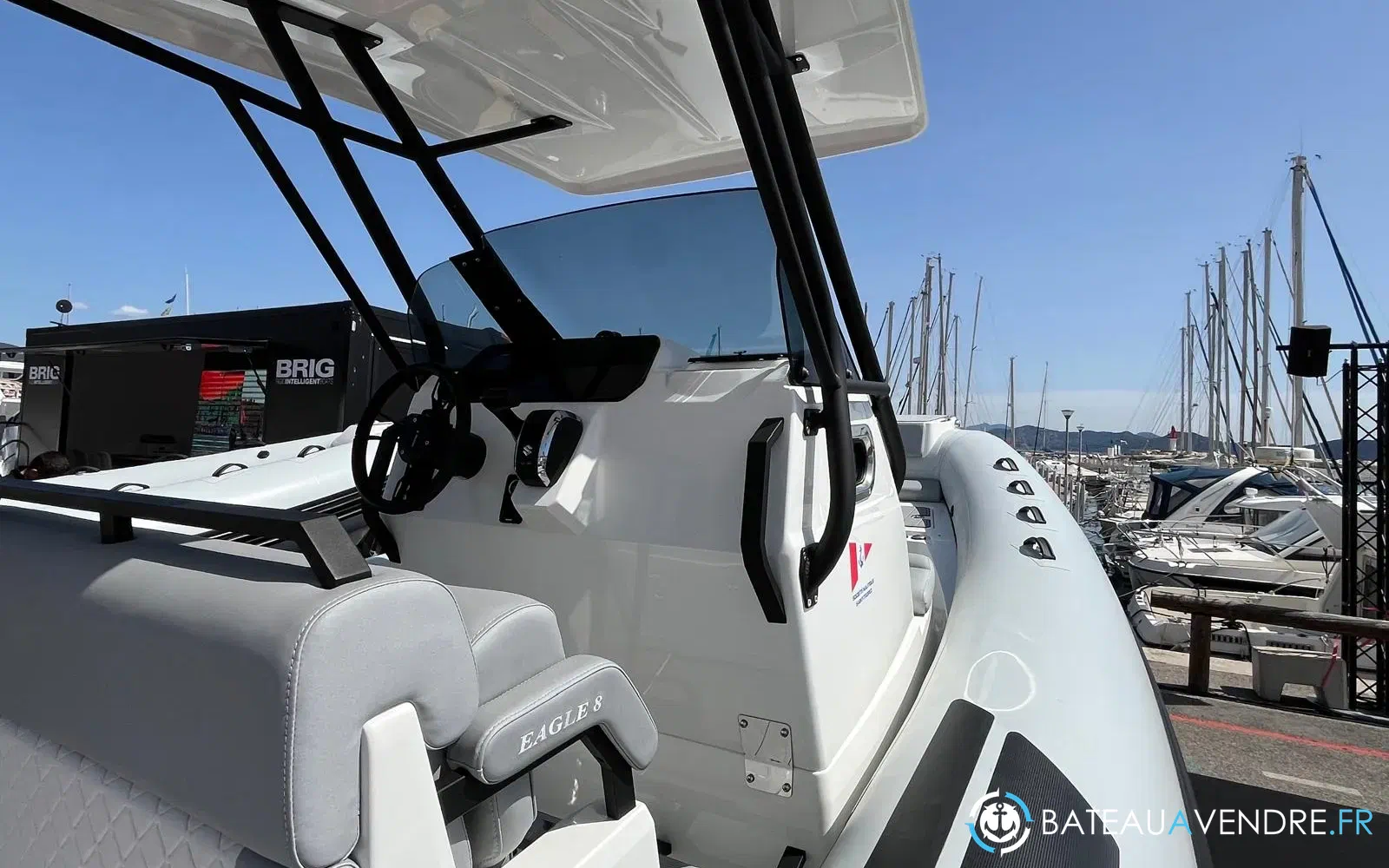 slider 2 Brig EAGLE 8 VDST SERIES