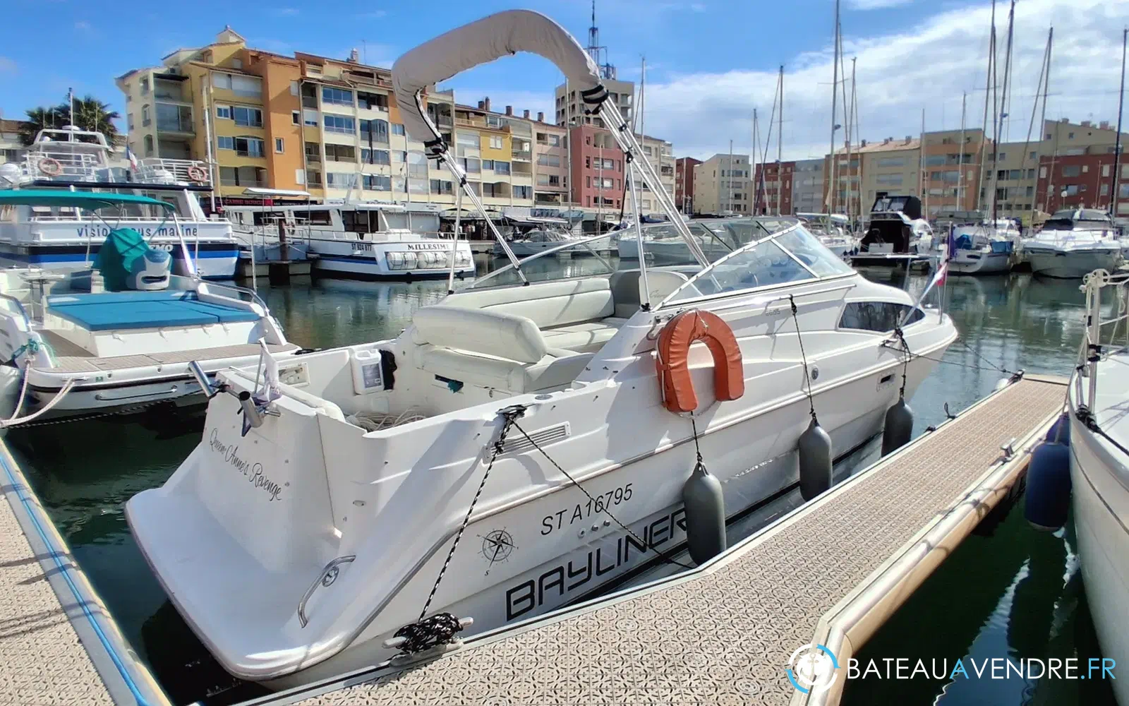 slider 3 Bayliner 2655 Cierra