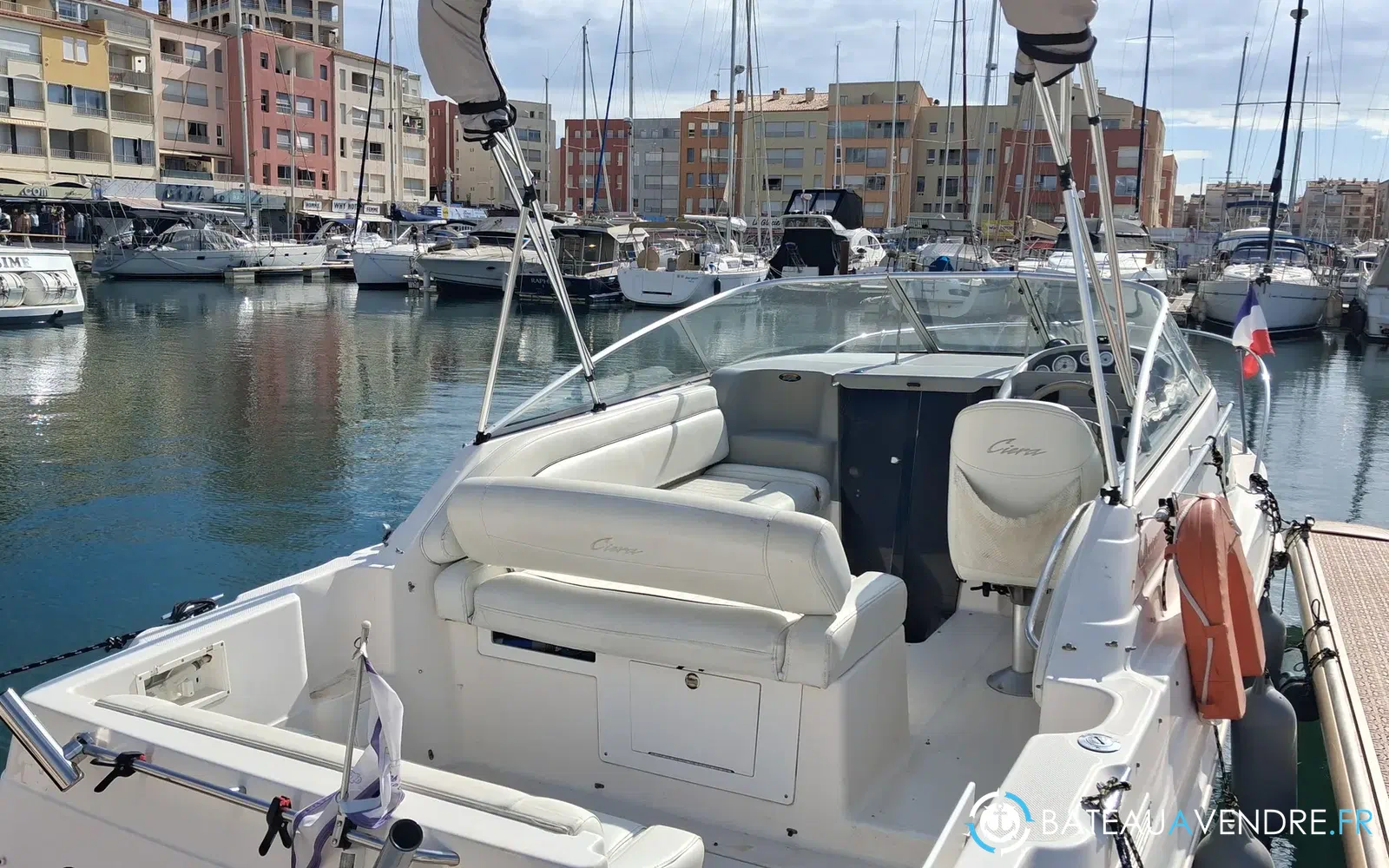 slider 5 Bayliner 2655 Cierra