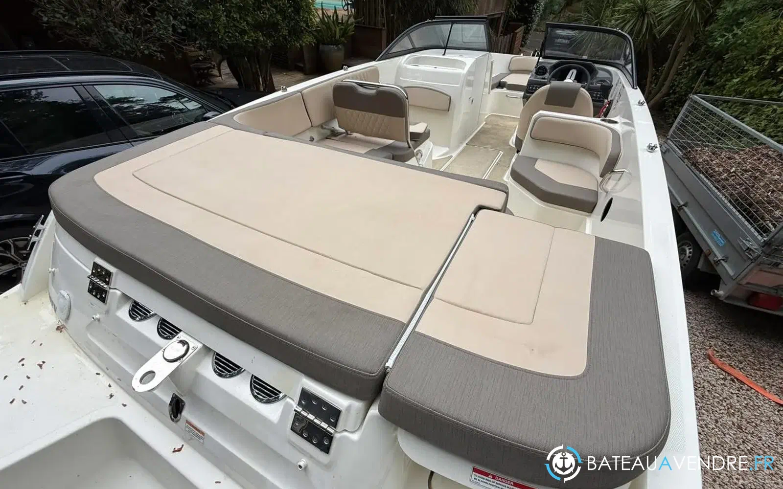 slider 6 Bayliner VR6 OB