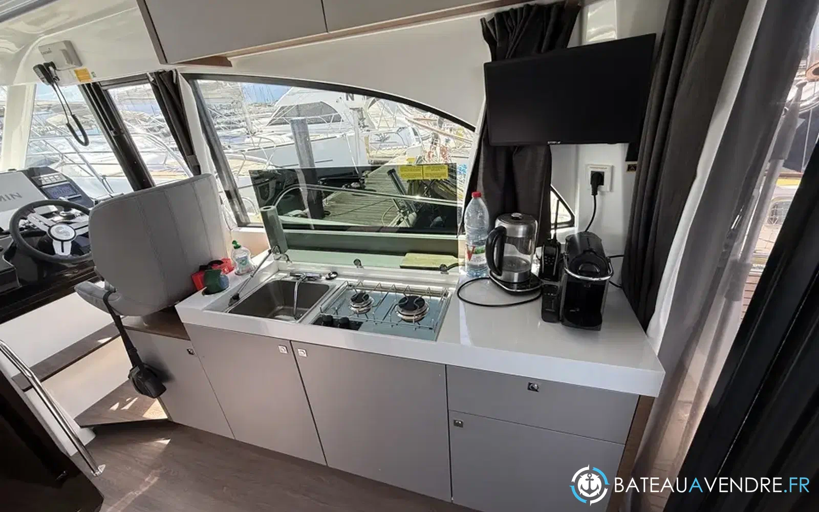 slider 24 Beneteau Antares 11 OB