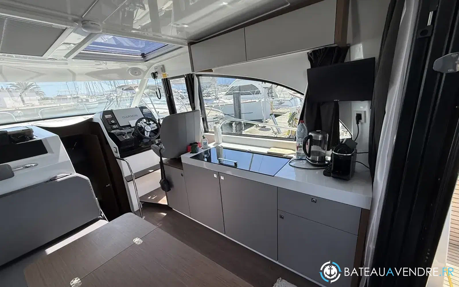 slider 25 Beneteau Antares 11 OB