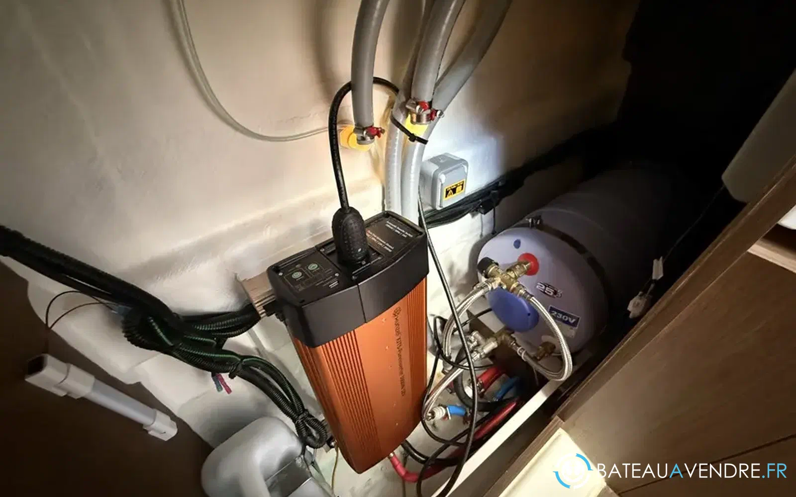 slider 32 Beneteau Antares 11 OB